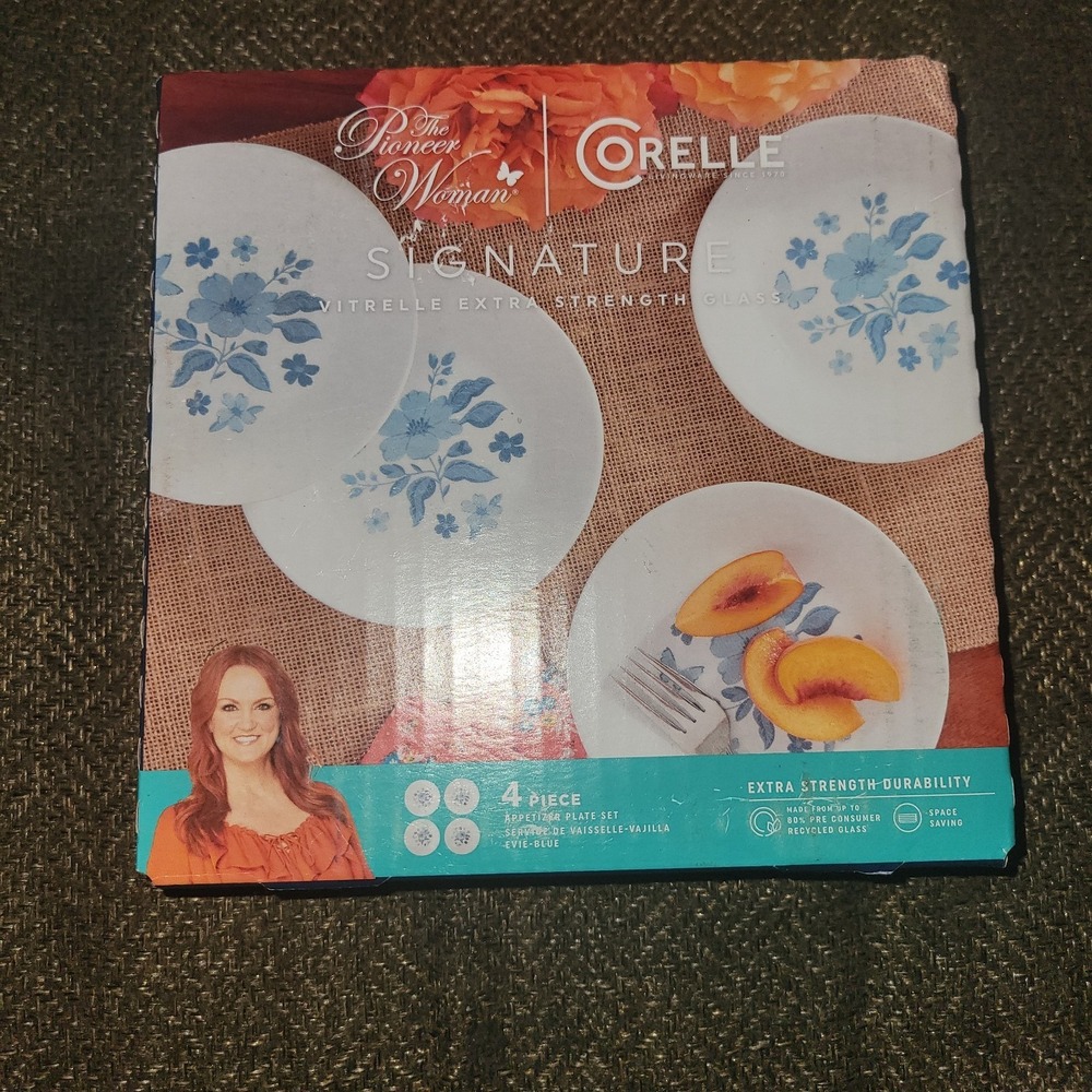 The Pioneer Woman by Corelle Retired 4-Piece Appetizer Plate Set Cornflower Blue